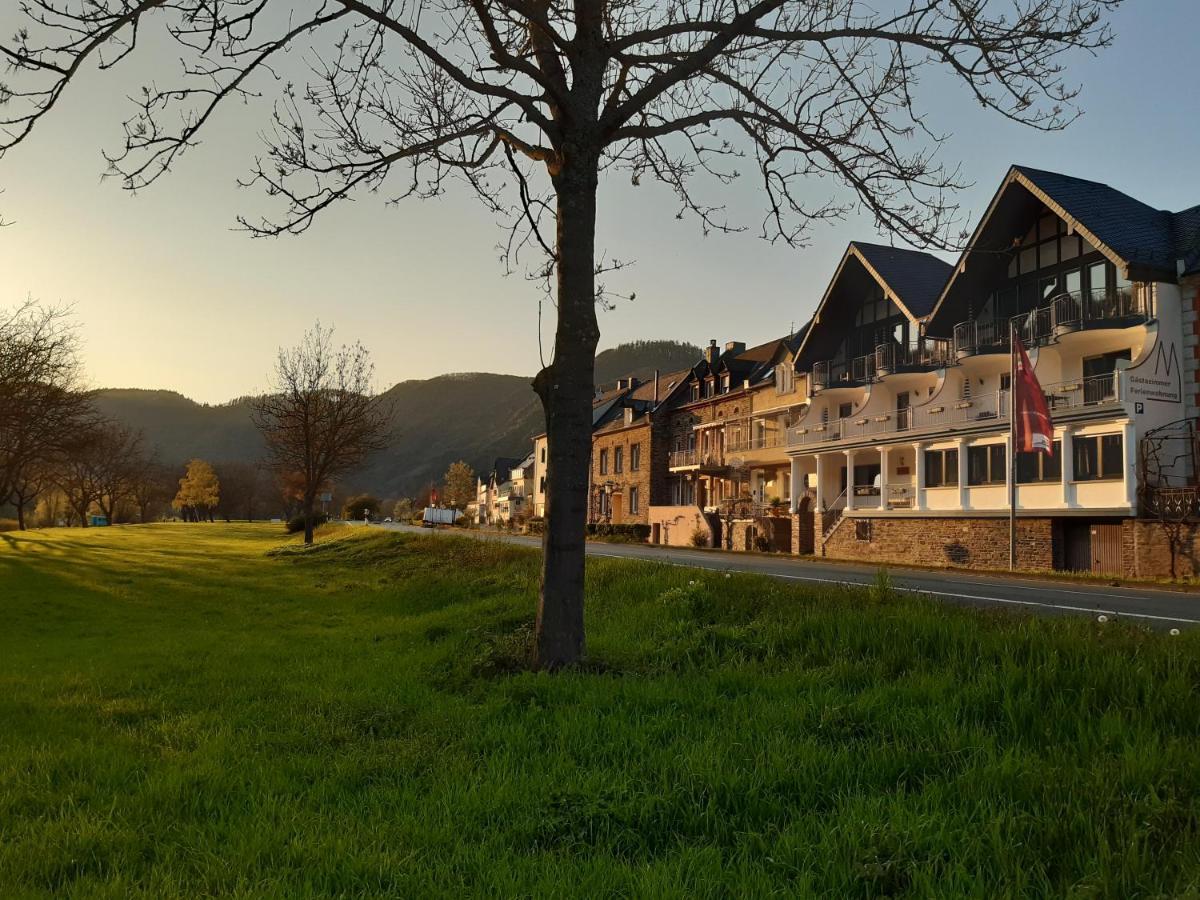 Haus Moselliebe B&B Ediger-Eller Dış mekan fotoğraf